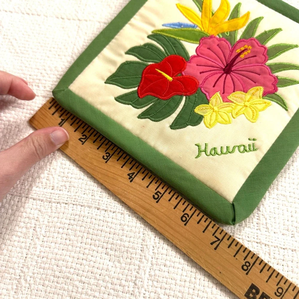 VTG Regency Creations Hawaii Embroidered Pot Holder Hot Pad Hibiscus Floral